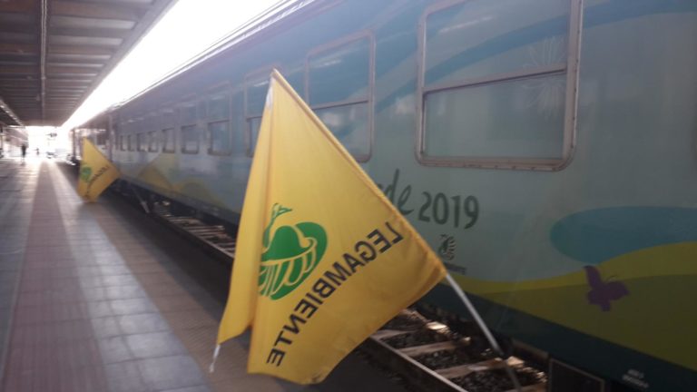 Partito il viaggio del Treno Verde 2020: un viaggio in 13 tappe per parlare del Climate Change