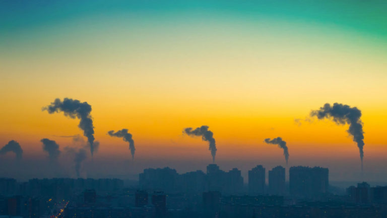 Nel 2020 le emissioni di gas serra nel sistema di scambio ETS sono diminuite del 13,3 %