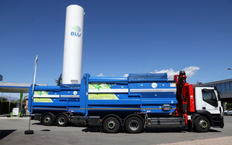 Cidiu converte la flotta dei mezzi pesanti: entro dicembre il 30% dei rifiuti prodotti a nordovest di Torino saranno trasportati su mezzi a metano