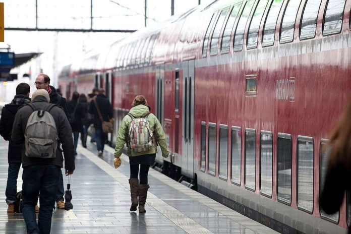 Lazio in tour gratis 2025: trasporti regionali gratuiti per i giovani dal 1° luglio al 15 settembre