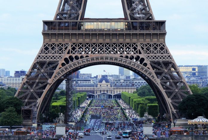 Parigi stop auto diesel e benzina