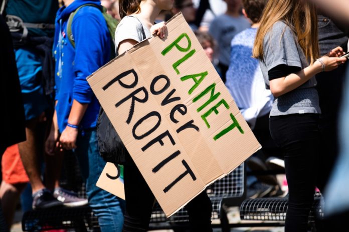 Greta Thunberg collettivo Friday For Future “Climate Social Camp”