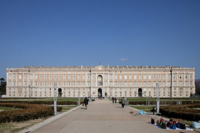 raccolta differenziata Reggia di Caserta