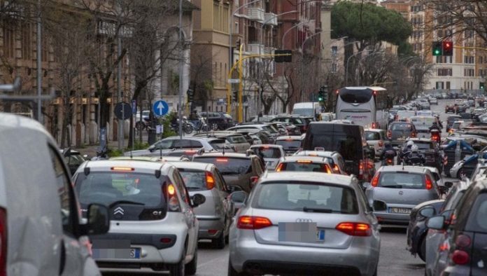 Roma smog circolazione