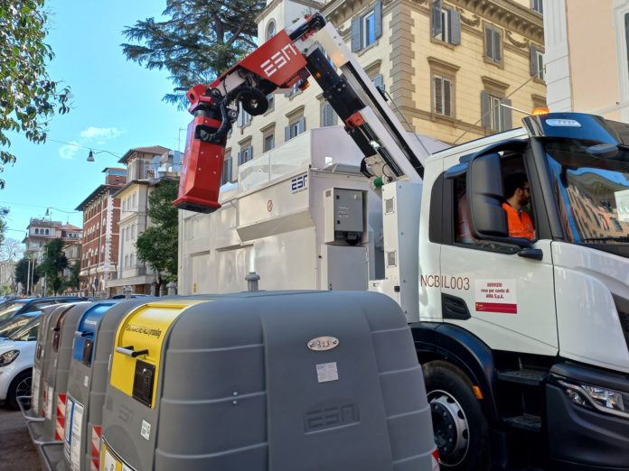 Rifiuti AMA Roma campane