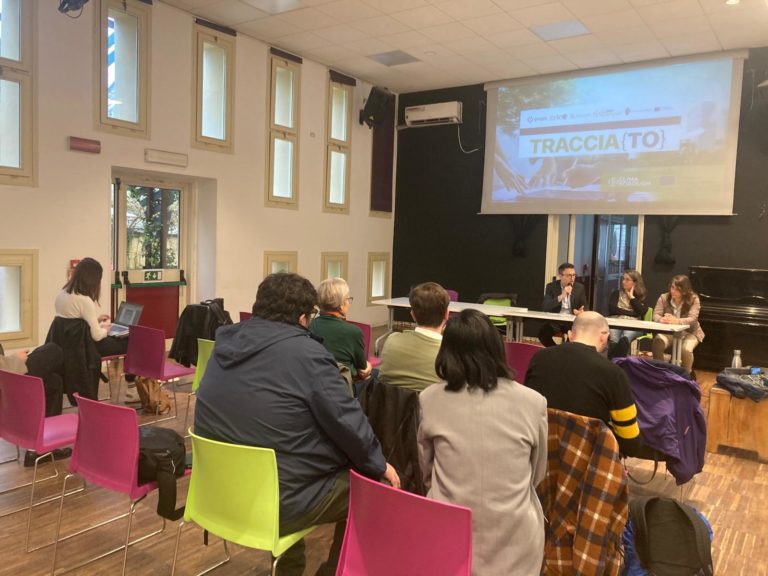 Traccia-TO, il progetto innovativo per la gestione di tessili e Raee a San Salvario