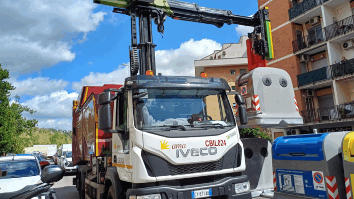 Anche il quartiere Magliana avrà le nuove campane bilaterali per la raccolta stradale dei rifiuti