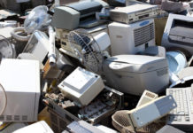 Smaltimento RAEE in estate, dove conferire piccoli e grandi elettrodomestici raccolta Raee 2025 RAEE estate rifiuti elettronici Smaltimento RAEE estate elettrodomestici