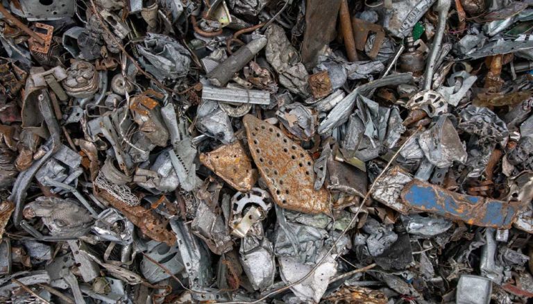 RAEE Ecolamp Italia Sistema Ecolight Report Sostenibilità A Pescara aprono le "Miniere Urbane di Raee"