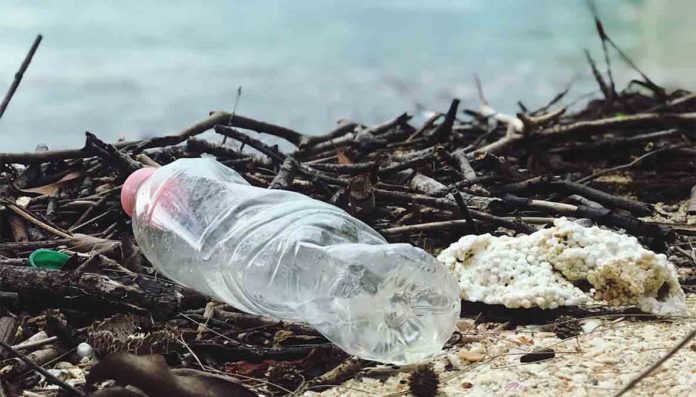 Produzione inquinamento plastica Nuovo studio Lancet