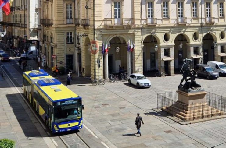 Torino nuovi autisti GTT. Torino bus più rapidi mobilità sostenibile