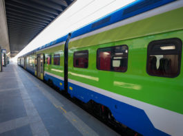 Trasporti Lombardia agevolazioni anziani disabili Expo Osaka Lombardia progetto ferroviario idrogeno H2iseO Trenord nel 2025 205 milioni passeggeri Lombardia