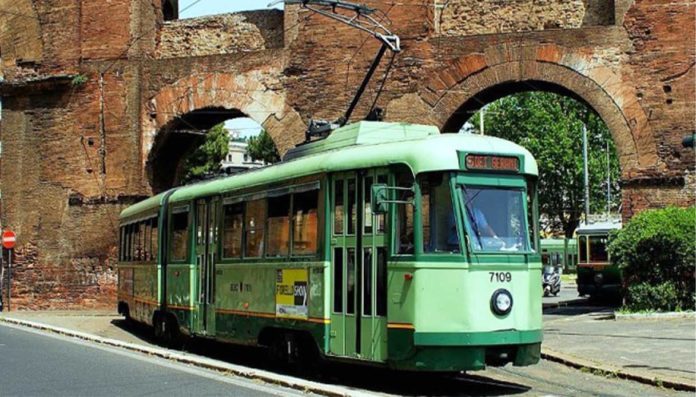 Roma Tangenziale Est tram sospesi