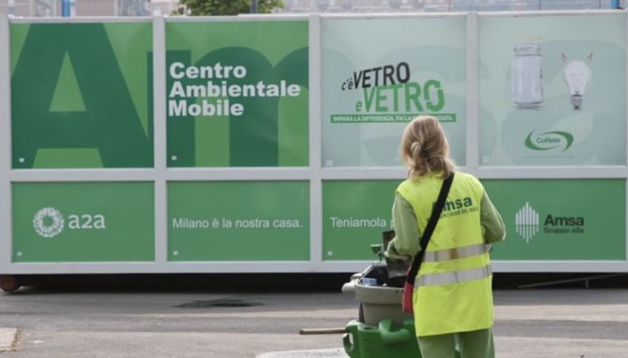 Milano 17 ottobre raccolta rifiuti