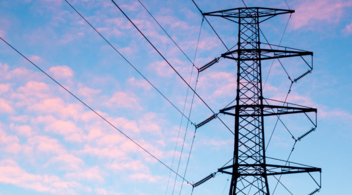 Bollette, Energy Square: con l’elettrificazione risparmi fino a 260 miliardi l’anno In Italia consumi elettrici in crescita a settembre 2025, rinnovabili al 40,9% Bollette Energy Square elettrificazione risparmi 260 miliardi anno