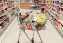 Convenienti ma poco diffusi e con etichette incerte: i prodotti green sugli scaffali europei etichette prodotti green