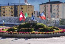 Aosta, cura del verde pubblico tra interventi autunnali e nuovi progetti urbani Aosta manutenzione verde pubblico