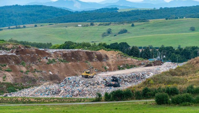 Calabria decreto 49,7 milioni bonifica discariche
