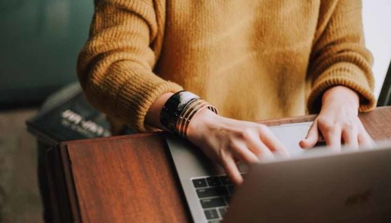 Il ruolo delle agenzie interinali nel trovare lavoro Comprendere l'impatto della comunicazione digitale sulla società moderna