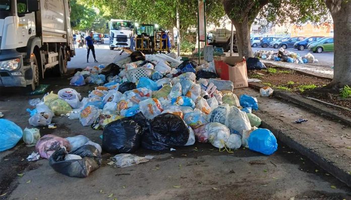 Palermo rifiuti abbandonati Montepellegrino