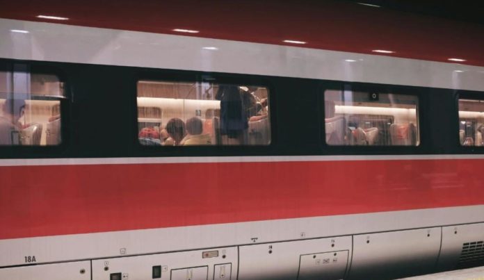 Treno (1) Regione Lazio, 32,4 milioni a Cotral per la manutenzione dei treni