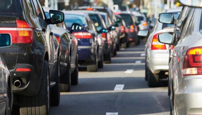 smog torino blocco diesel euro 5 Smog a Torino, scatta il livello arancio: stop ai veicoli Euro 5 Auto 2026 Euro 7 benzina diesel