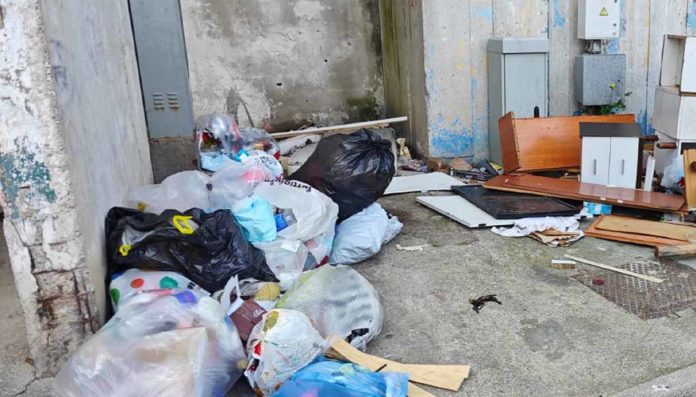 Cagliari controlli contro abbandono rifiuti