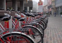 Venezia, bike sharing e monopattini: via libera al disciplinare tecnico Venezia, bike sharing e monopattini: via libera al disciplinare tecnico