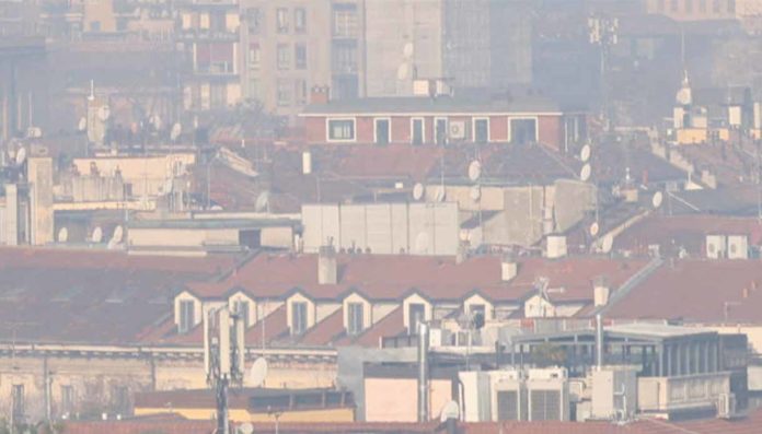 Pianura Padana “maglia nera” in Europa per inquinamento da ozono Pianura Padana "maglia nera" in Europa per inquinamento da ozono