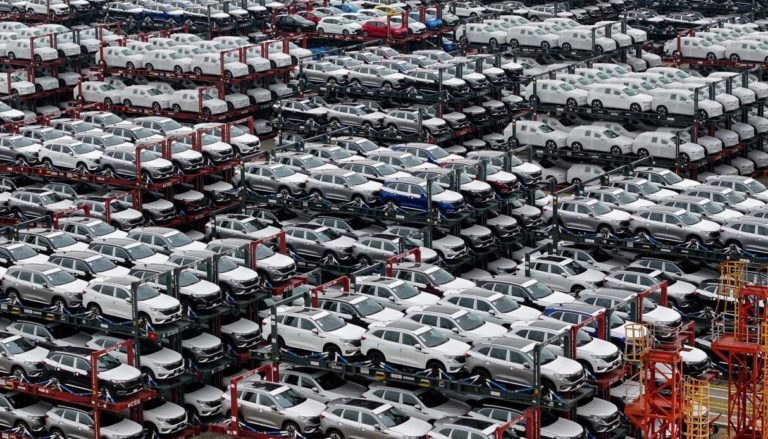 Flotte aziendali, con legge Ue più ambiziosa 2 milioni di veicoli elettrici in più Veicoli fuori uso: nuove regole per le batterie, raccolta ferma al 30%
