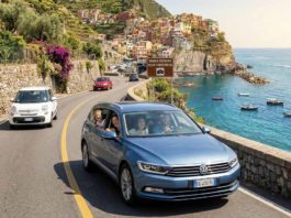 Auto in famiglia: come funziona l'assicurazione con guida libera o esclusiva?