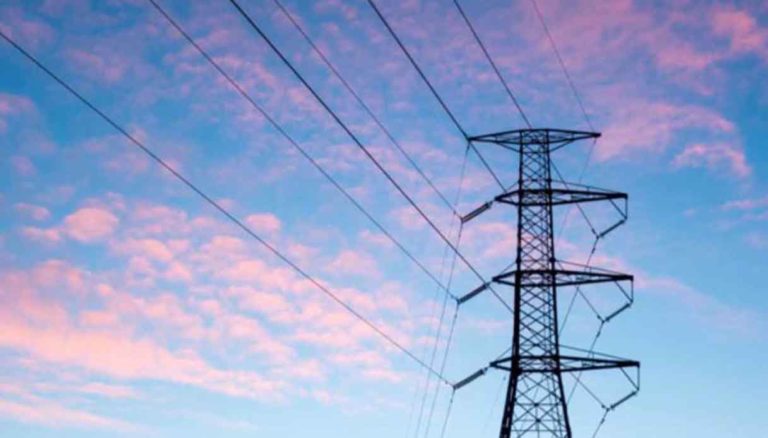 Provincia di Milano, 200 milioni per sviluppo e resilienza delle reti elettriche Energia in Italia nel 2025: emissioni in stallo, prezzi alti e transizione in ritardo