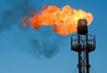 L’Italia continua a sostenere molto più il fossile delle rinnovabili