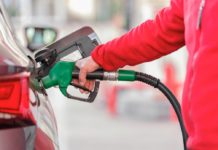 T&E, la guerra colpisce le auto a benzina 5 volte più delle elettriche auto a benzina