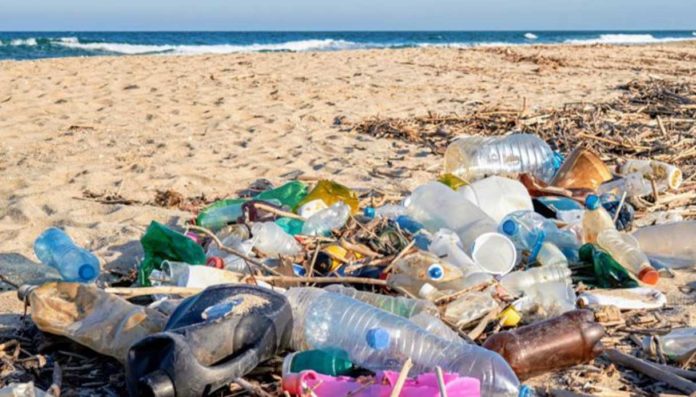 Alleanza di città e paesi d’Italia intorno al mare contro la plastica monouso