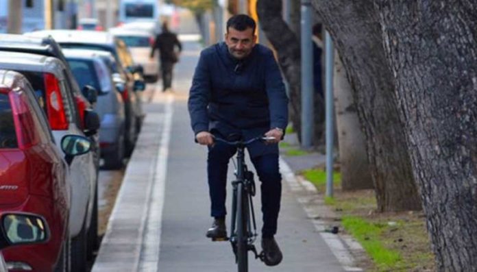 Bari mobilità sostenibile MUVT bici monopattini