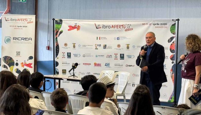 Libro Aperto Festival 2026, Ricrea porta il riciclo a Baronissi