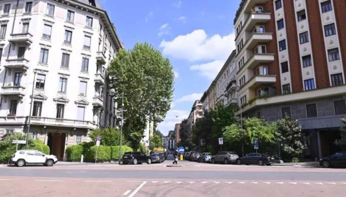 Milano, piazza Mondadori diventerà un’area pedonale verde