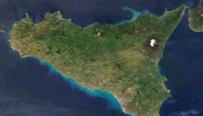 Sicilia incentivi energia accesso limitato famiglie