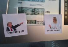 Caro carburanti, Greenpeace incolla adesivi di Trump e Meloni ai distributori Caro carburanti, Greenpeace incolla adesivi di Trump e Meloni ai distributori