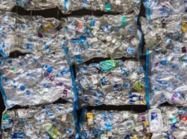 Riciclo plastica, Assorimap: la crisi continua, la filiera chiede tutela Green&Blue Festival 2026 riciclo plastica Corepla Corepla liste Conai imballaggi plastica Riciclo plastica Assorimap fatturato calo terzo anno consecutivo Riciclo plastica Europa misure strutturali Crisi riciclo plastica, il Veneto apre un tavolo di confronto