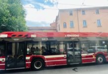 Trasporto pubblico Bologna, in servizio i primi bus a idrogeno Trasporto pubblico Bologna, in servizio i primi bus a idrogeno