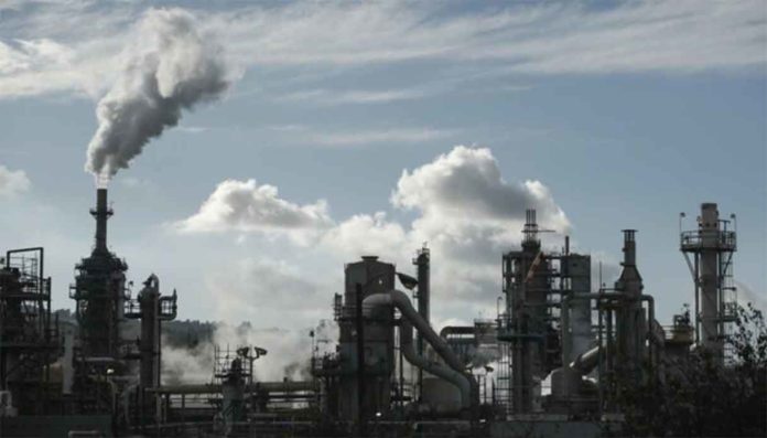 Emergenza per chi? Come le aziende energetiche fossili guadagnano dalla crisi | Webinar 8 luglio