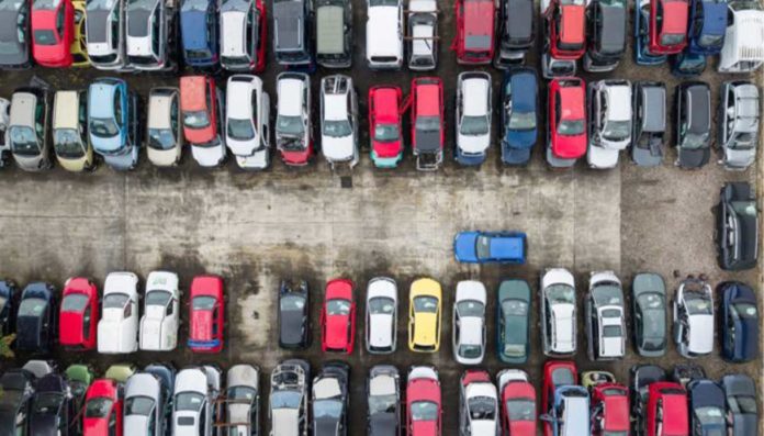 Ok a nuove norme Ue per un settore automobilistico più circolare