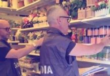 Puglia, sequestrate 40mila confezioni di posate in plastica Puglia, sequestrate 40mila confezioni di posate in plastica