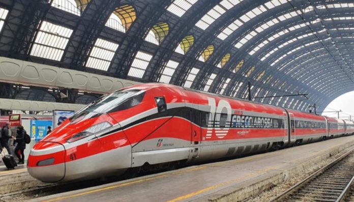 Sciopero treni 11 giugno, sindacati di base confermano lo stop Sciopero treni 11 giugno, sindacati di base confermano lo stop