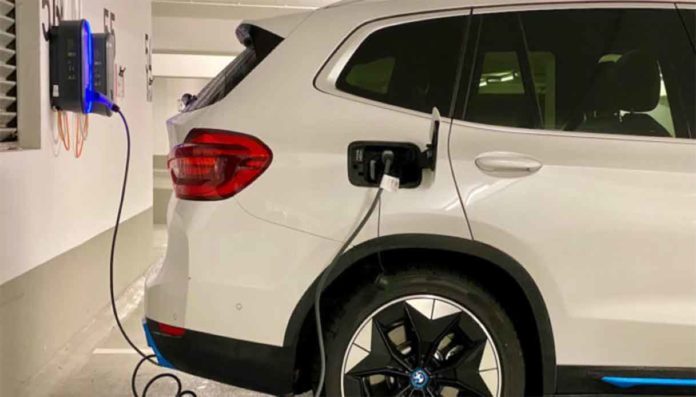 T&E, 150 nuove centrali se l’Ue taglia gli obiettivi di auto elettriche T&E, 150 nuove centrali se l’Ue taglia gli obiettivi di auto elettriche
