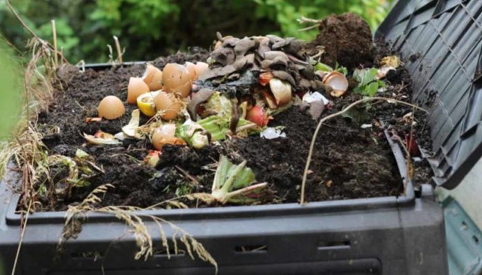 Accordo per una filiera italiana di compostaggio da rifiuti Accordo per una filiera italiana di compostaggio da rifiuti