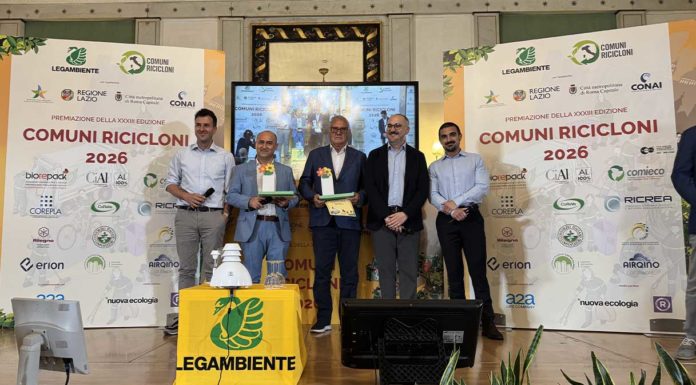 Comuni Ricicloni 2026: premiati due impianti per il riciclo dei cartoni alimentari Comuni Ricicloni 2026 riciclo cartoni alimentari