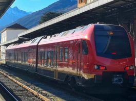 Ferrovia Aosta-Ivrea, elettrificazione in ritardo: riapertura completa entro la primavera 2027 Ferrovia Aosta-Ivrea elettrificazione primavera 2027